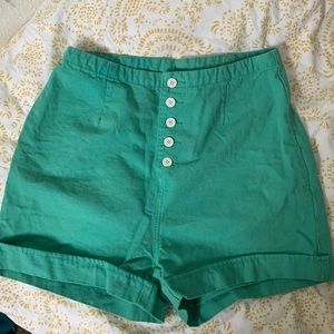 High waist buttoned teal shorts